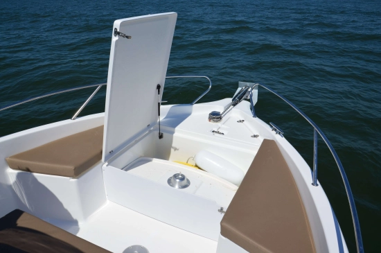B2 Marine CAP FERRET 702 OPEN nuevo en venta