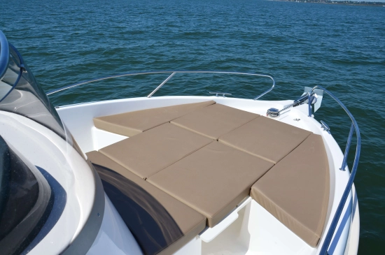 B2 Marine CAP FERRET 702 OPEN nuevo en venta