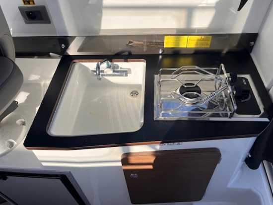 Beneteau Antares 8 V2 OB de segunda mano en venta