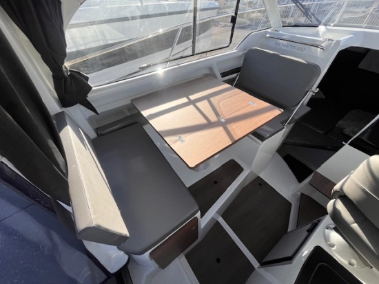 Beneteau Antares 8 V2 OB de segunda mano en venta