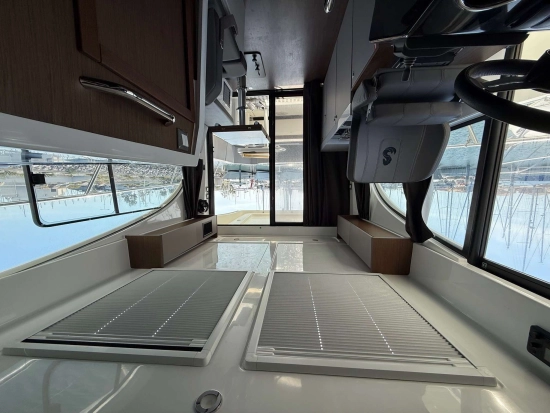 Beneteau Antares 11 OB usado à venda
