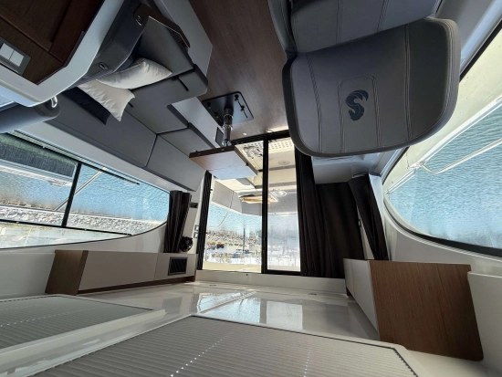 Beneteau Antares 11 OB usado à venda