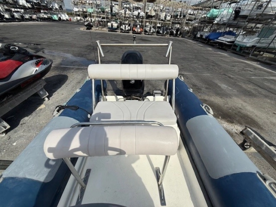 STING RAY MARINE Centaure 5.8 usado à venda
