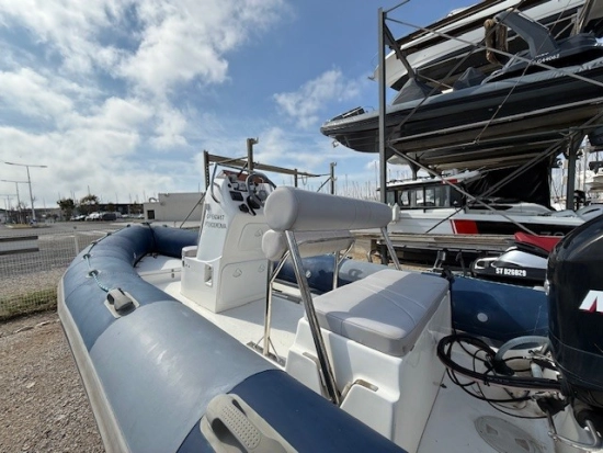 STING RAY MARINE Centaure 5.8 usado à venda