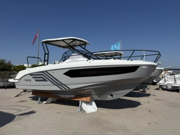 Beneteau Flyer 8 SUNdeck v2 novos à venda
