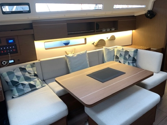 Beneteau Oceanis 40.1 usata in vendita