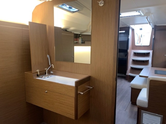 Beneteau Oceanis 40.1 usata in vendita
