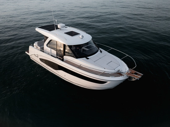 Beneteau Antares 9 V2 nuova in vendita