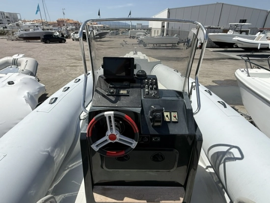 Capelli TEMPEST 775 usado à venda