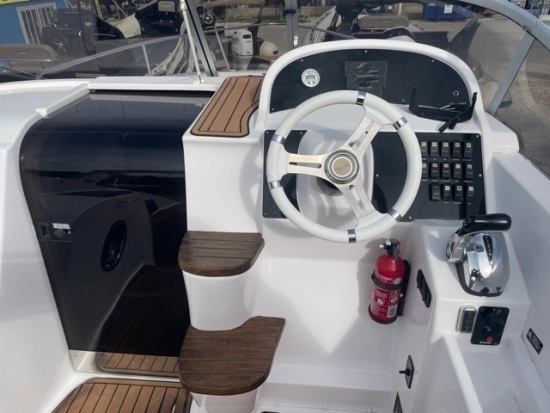 Aquabat Sport Cruiser 24 usata in vendita