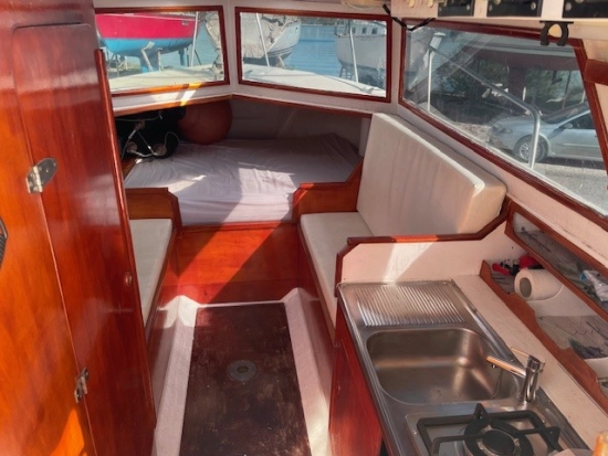CN Plasti Bateaux Vega 720 usata in vendita