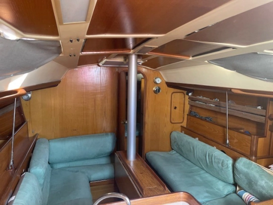 Beneteau Oceanis 350 usado à venda