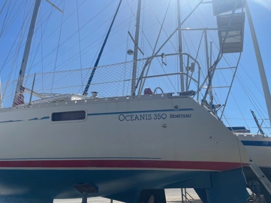Beneteau Oceanis 350 usado à venda