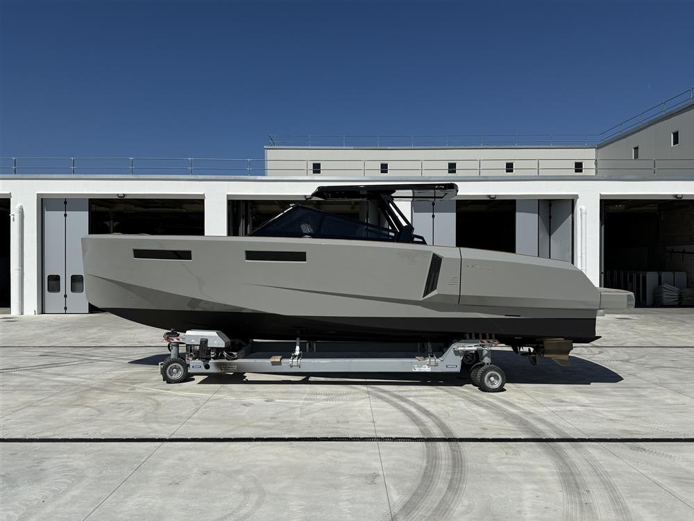 Evo Yachts
