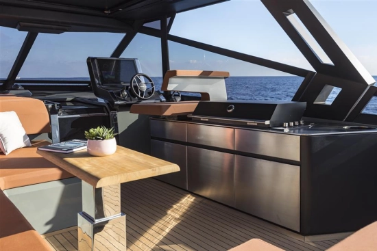 Evo Yachts R6 novos à venda