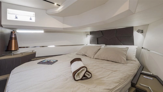 Evo Yachts R6 novos à venda