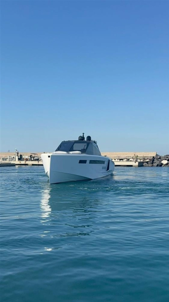 Evo Yachts R6 + nuevo en venta
