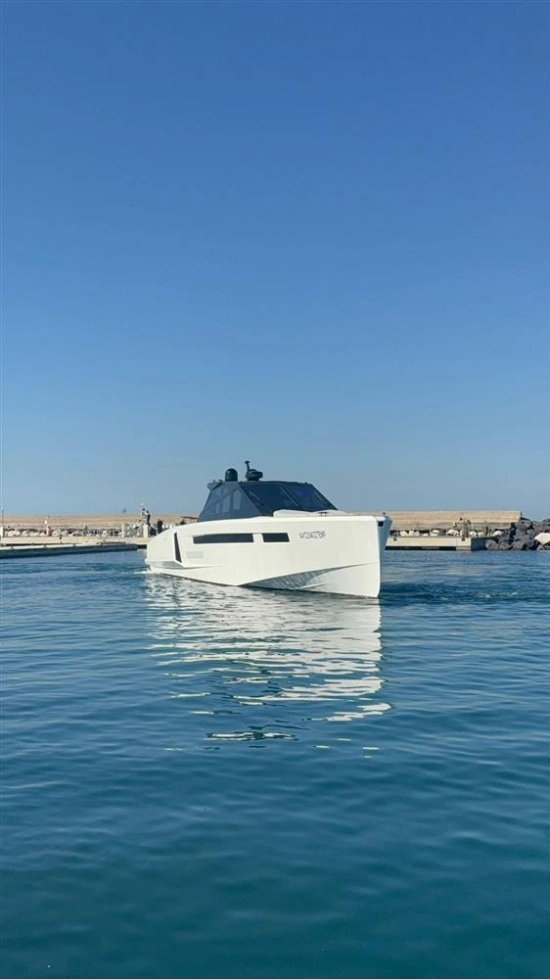 Evo Yachts R6 + nuevo en venta