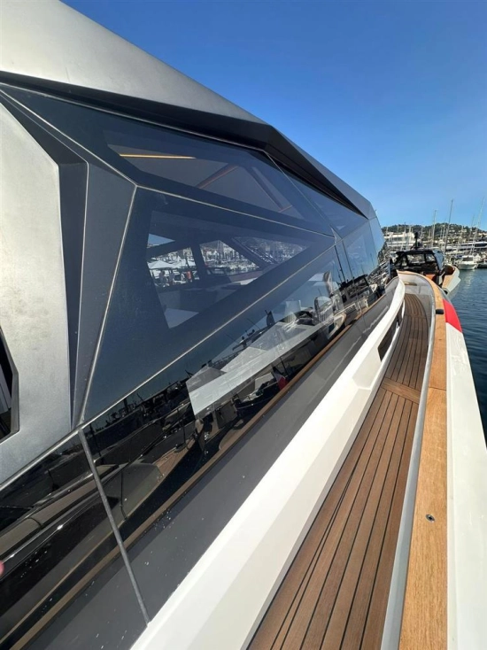 Evo Yachts R6 + nuevo en venta