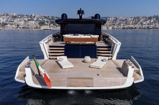 Evo Yachts V8 nuevo en venta