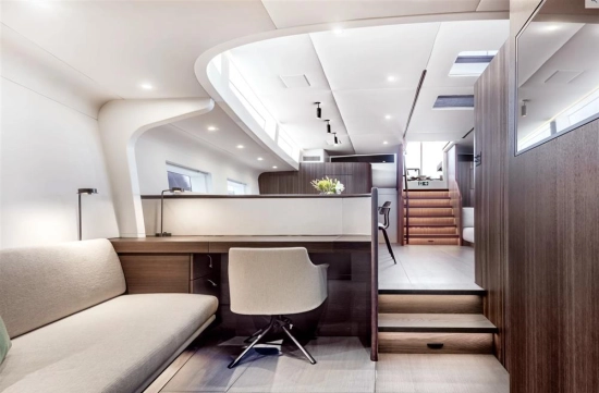 YYachts Y9 Pilot House usata in vendita