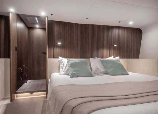 YYachts Y9 Pilot House usata in vendita