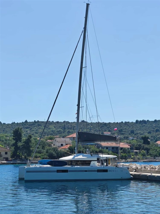 Lagoon 52F usata in vendita
