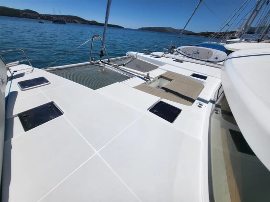 Lagoon 52F usata in vendita
