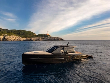 Evo Yachts R4 nuova in vendita