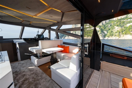 Evo Yachts R4 novos à venda