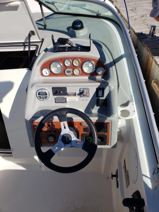 Bayliner 285 Ciera usado à venda