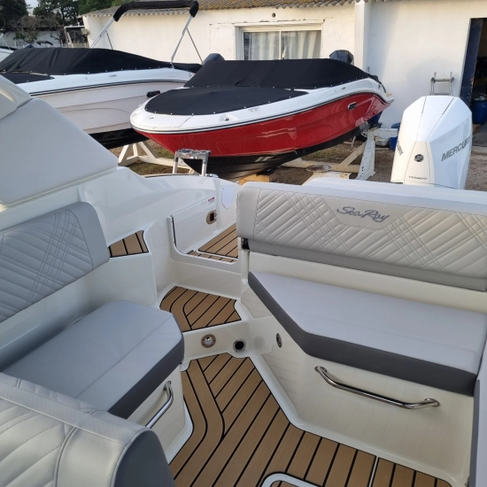 Sea Ray SDX 250 nuevo en venta