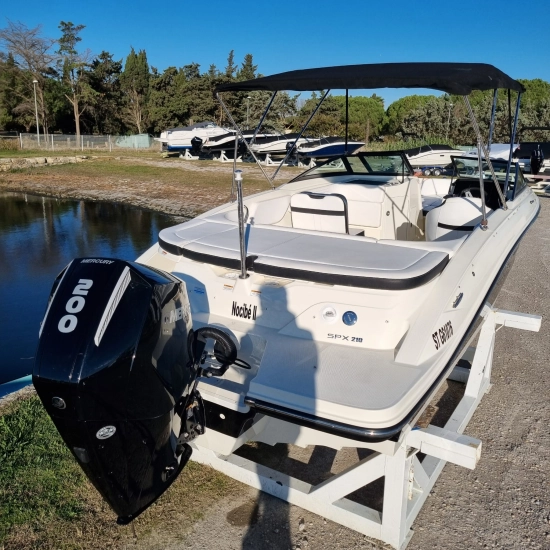 Sea Ray SPX 210 Ob usata in vendita