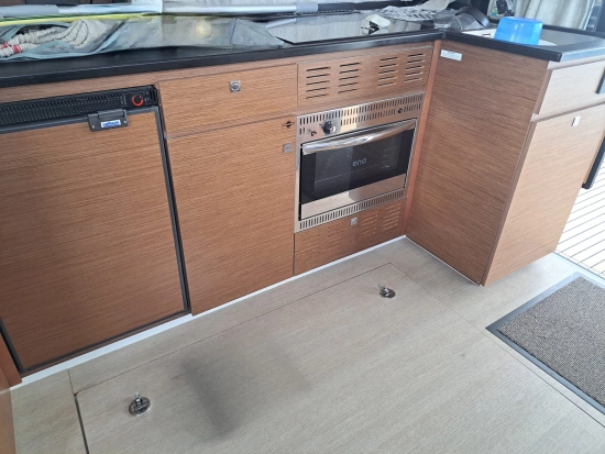 Delphia 12 Sedan de segunda mano en venta