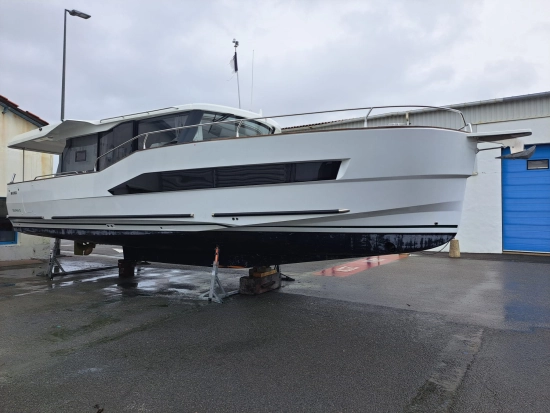 Delphia 12 Sedan de segunda mano en venta