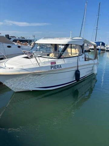 BENETEAU ANTARES 7.80 ANTARES 7.80 usata in vendita