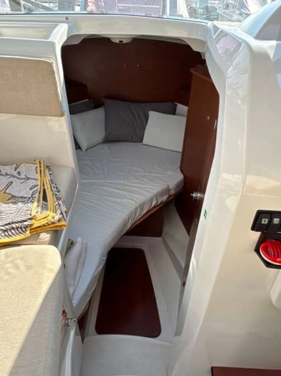 BENETEAU ANTARES 7.80 ANTARES 7.80 usata in vendita