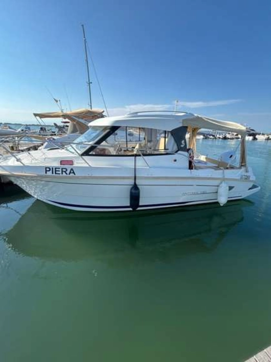 BENETEAU ANTARES 7.80 ANTARES 7.80 usata in vendita