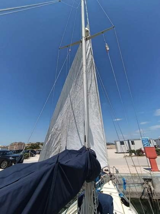 Hallberg Rassy 31 MONSUN usata in vendita