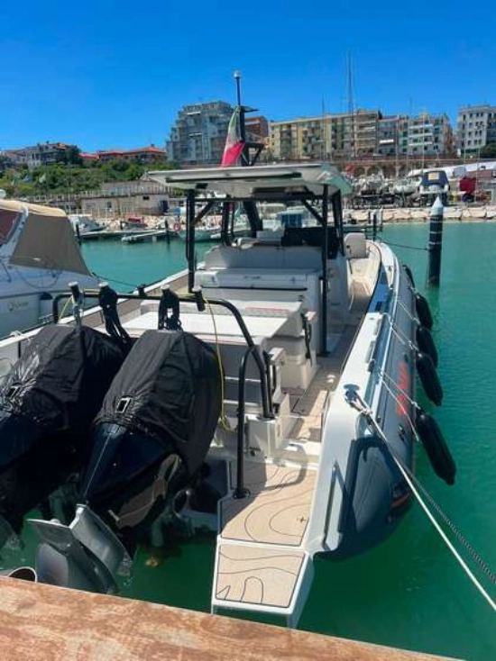 Zodiac X10CC nuova in vendita
