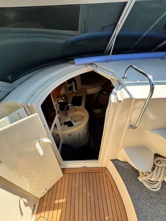 Monterey 322 CRUISER de segunda mano en venta