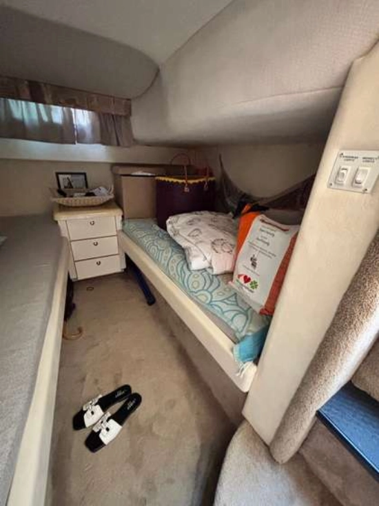 Monterey 322 CRUISER de segunda mano en venta
