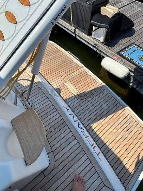 Monterey 322 CRUISER de segunda mano en venta