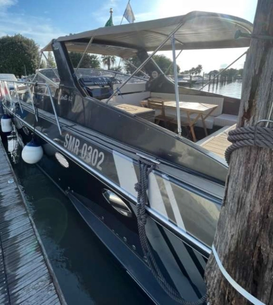 Custom YACHT COBELLI 42 OPEN de segunda mano en venta