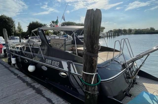 Custom YACHT COBELLI 42 OPEN de segunda mano en venta