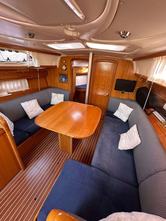 Bavaria Yachts 37 CRUISER usado à venda
