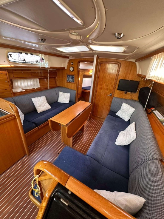 Bavaria Yachts 37 CRUISER usado à venda
