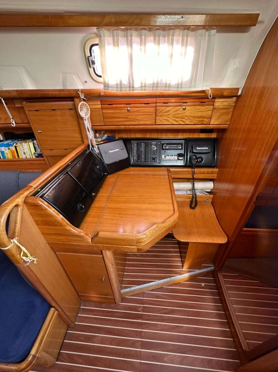 Bavaria Yachts 37 CRUISER usado à venda