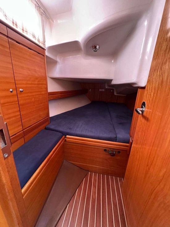 Bavaria Yachts 37 CRUISER usado à venda