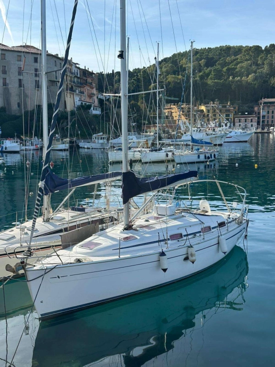 Bavaria Yachts 37 CRUISER usado à venda